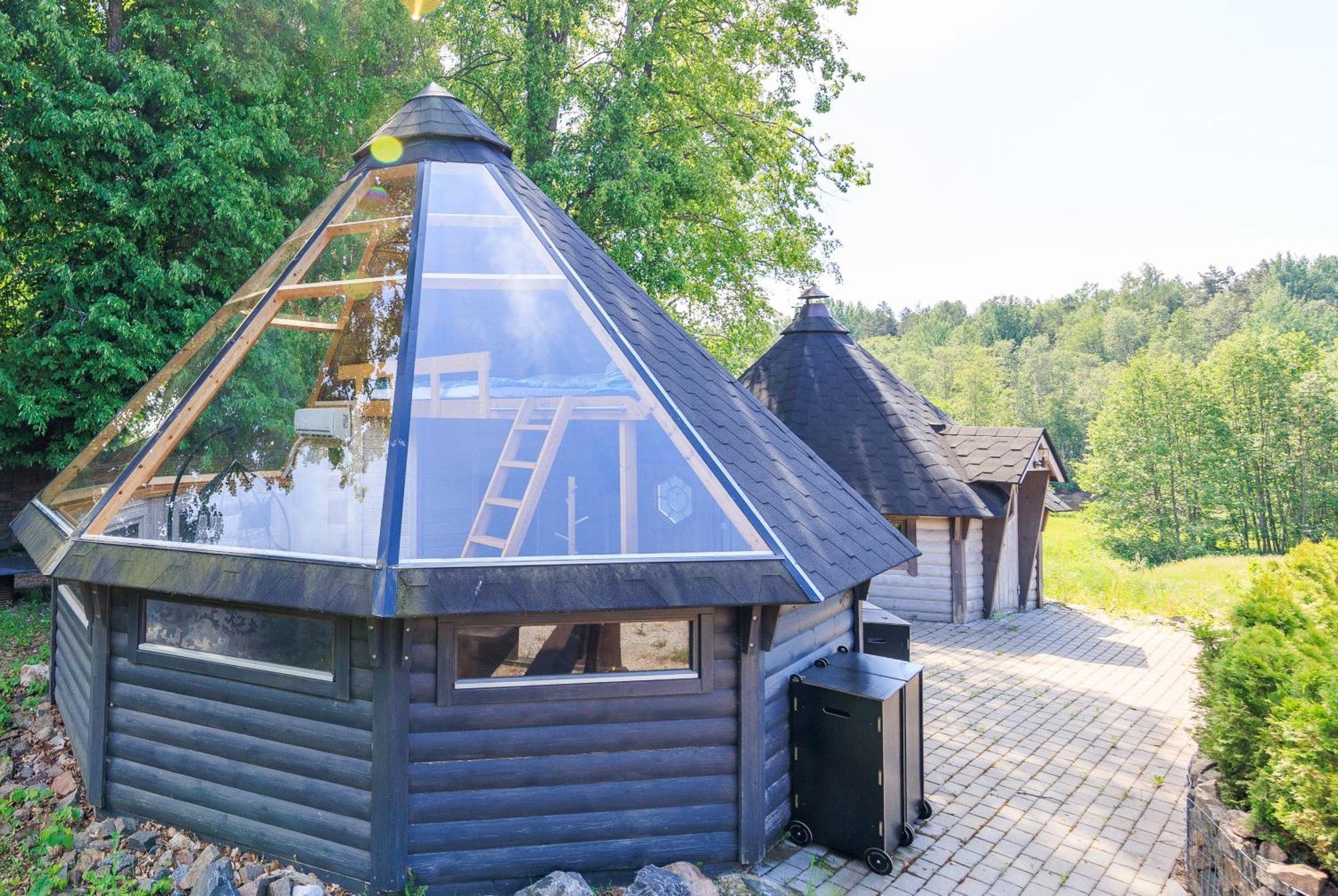 Reiu Holiday Centre Paikuse Bagian luar foto